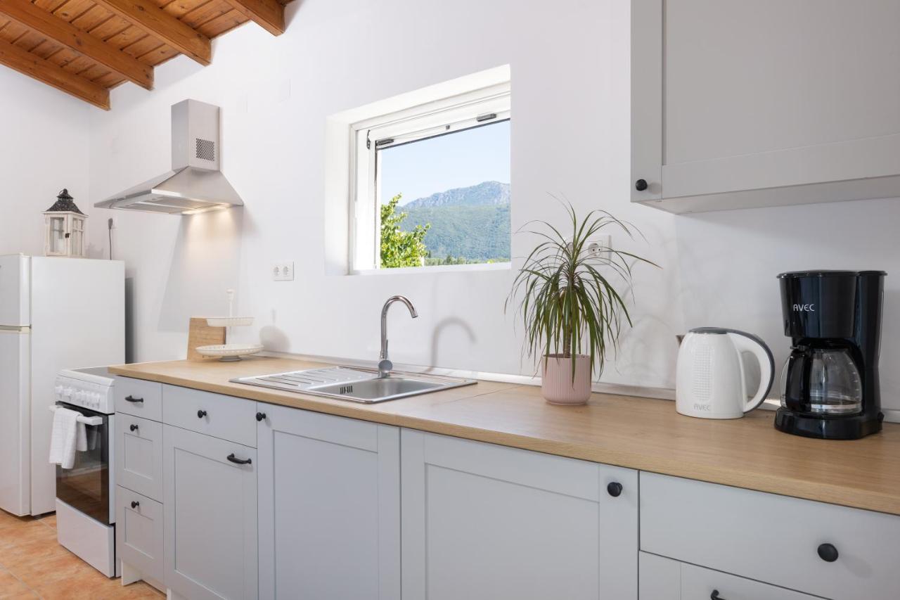 Apartmán Apricus Domum Kato Korakiana Exteriér fotografie